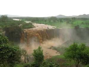青ナイルの滝